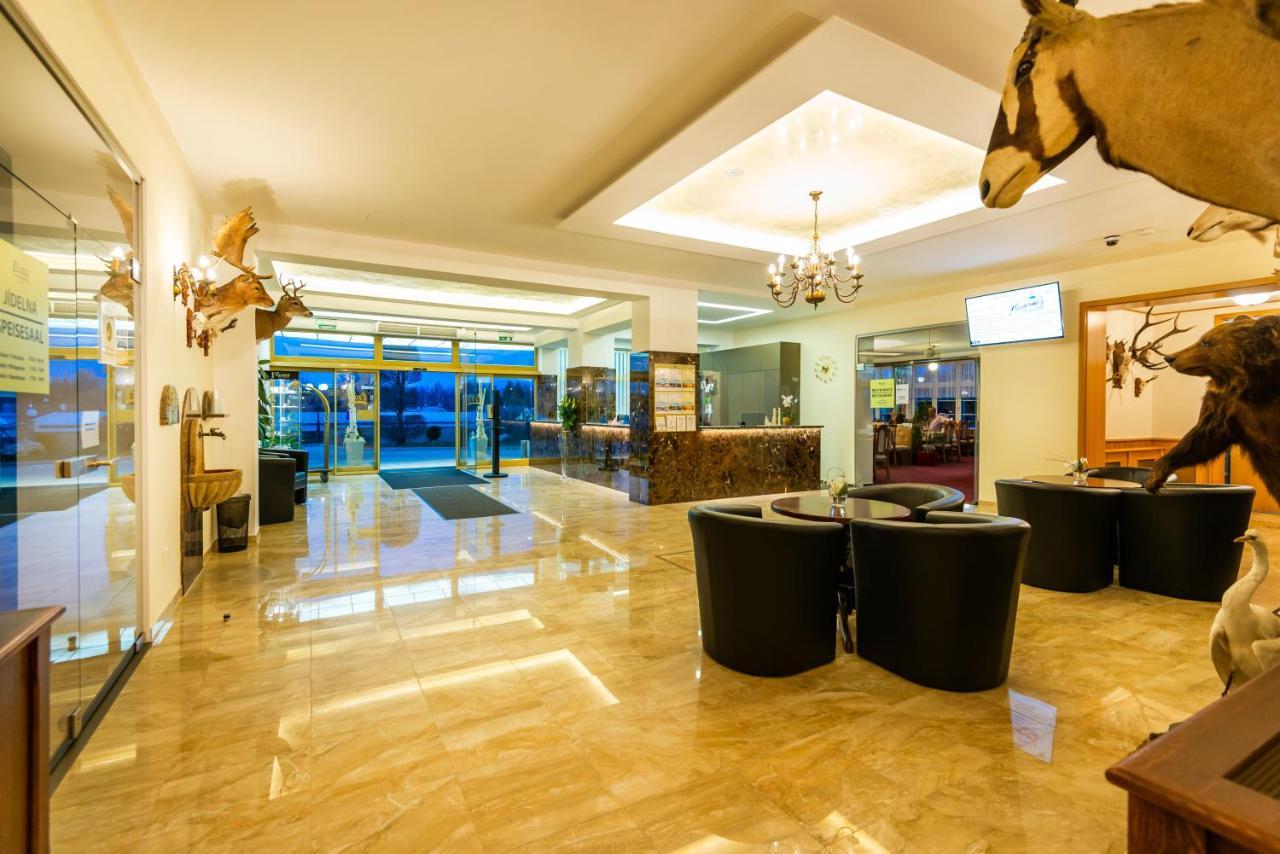 Františkovy Lázně Spa Hotel Diana מראה חיצוני תמונה