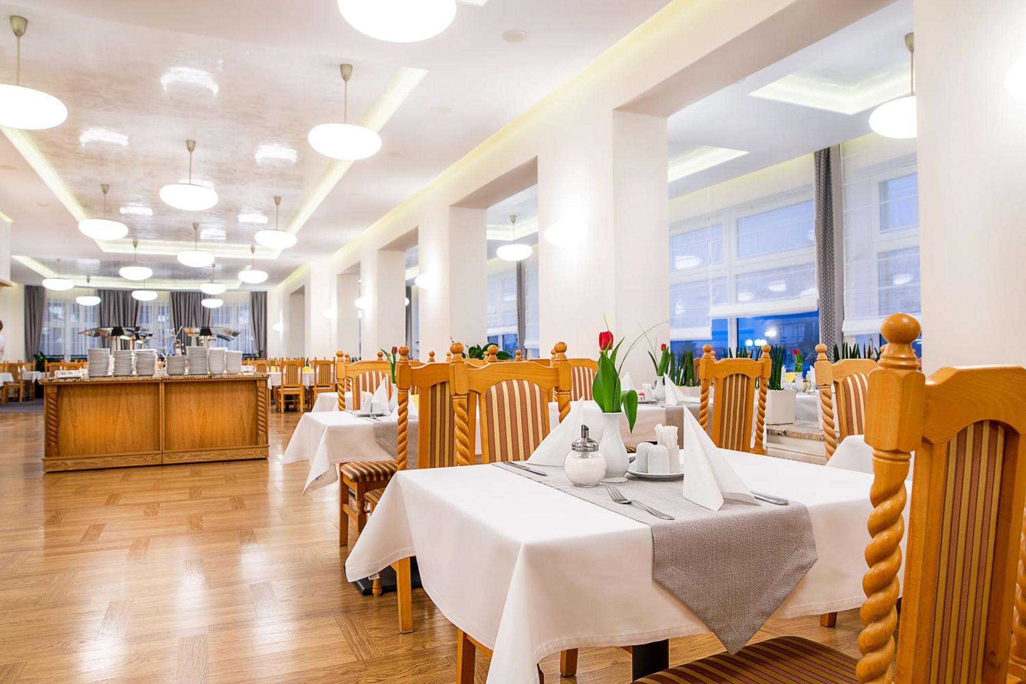 Františkovy Lázně Spa Hotel Diana מראה חיצוני תמונה