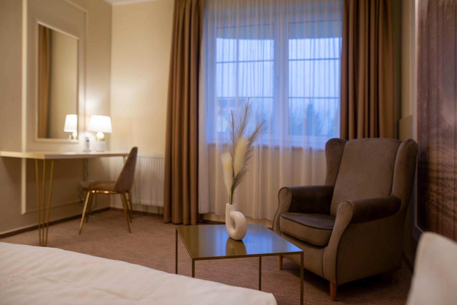 Františkovy Lázně Spa Hotel Diana מראה חיצוני תמונה