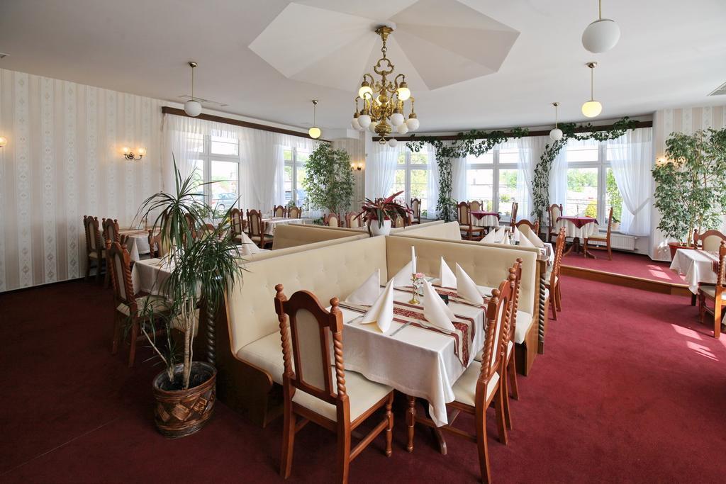 Františkovy Lázně Spa Hotel Diana מראה חיצוני תמונה